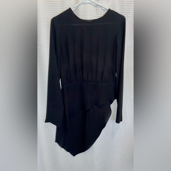 Women’s BCBG asymmetric‎ chic black semi sheer long sleeved blouse size small - Picture 4 of 13